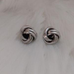 🩷Cute knot earrings🩷